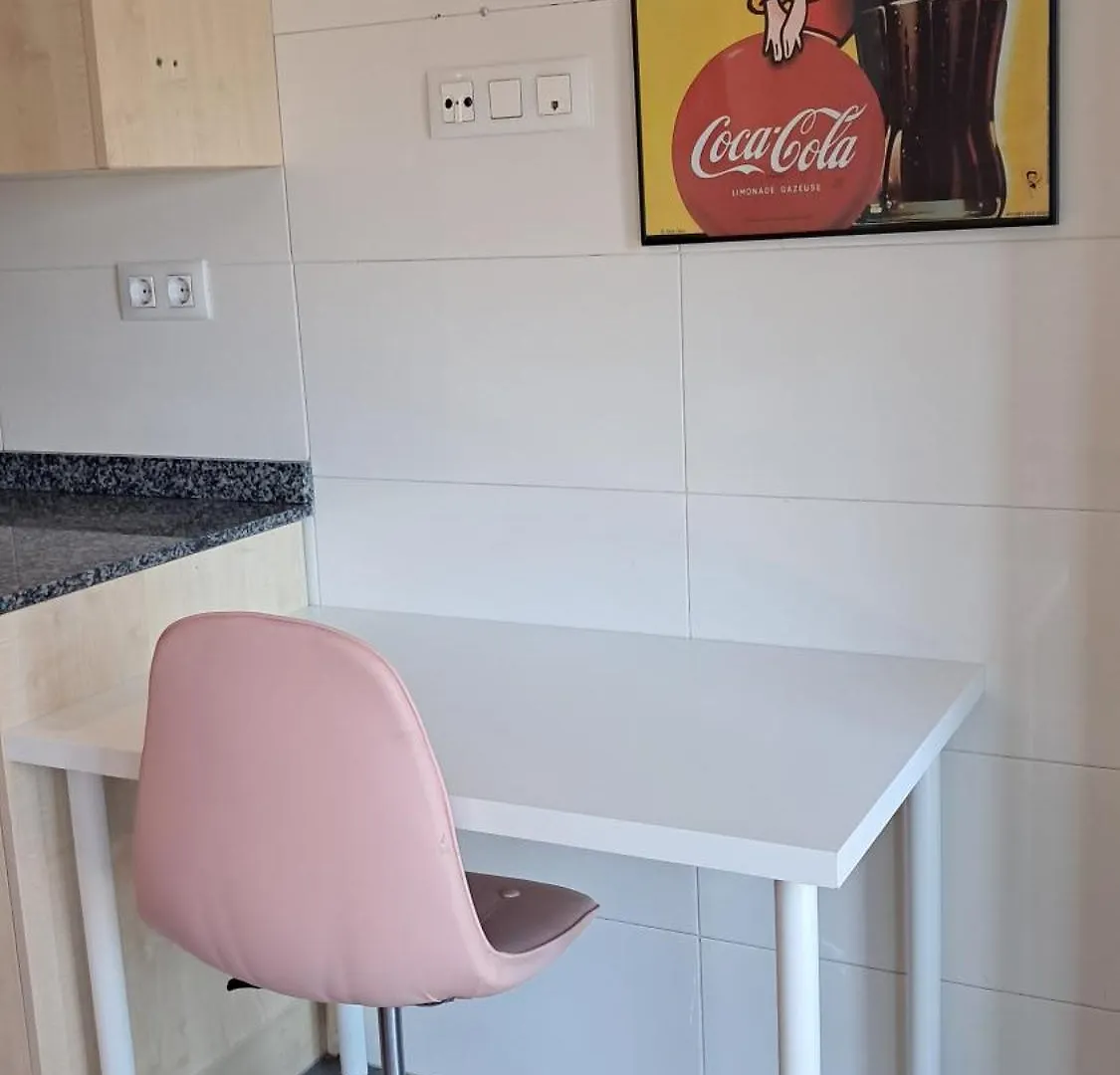 Apartment Modern Apartment, With Parking, Close To The Beach!! Sant Adria de Besos