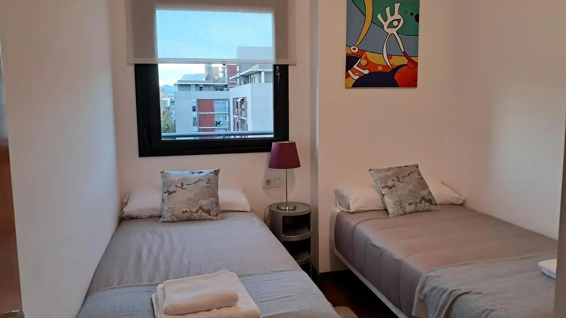 Apartment Modern Apartment, With Parking, Close To The Beach!! Sant Adria de Besos
