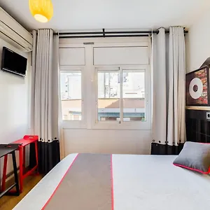 Guest house Athenas, Sant Adria de Besos
